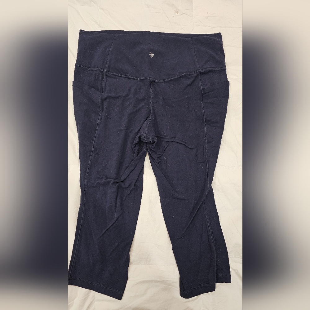 Athleta Black Cropped Leggings Size Xl